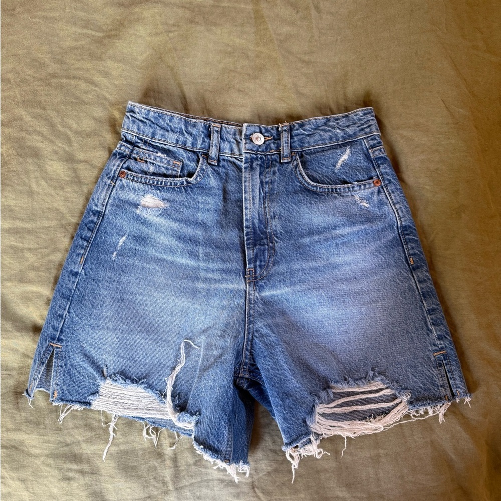 Zara Denim Distressed High-Rise Women's Shorts - Blue